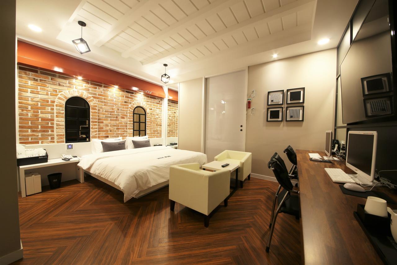 พรีเมียม เอวา โฮเต็ล Hotel ปูซาน ภายนอก รูปภาพ