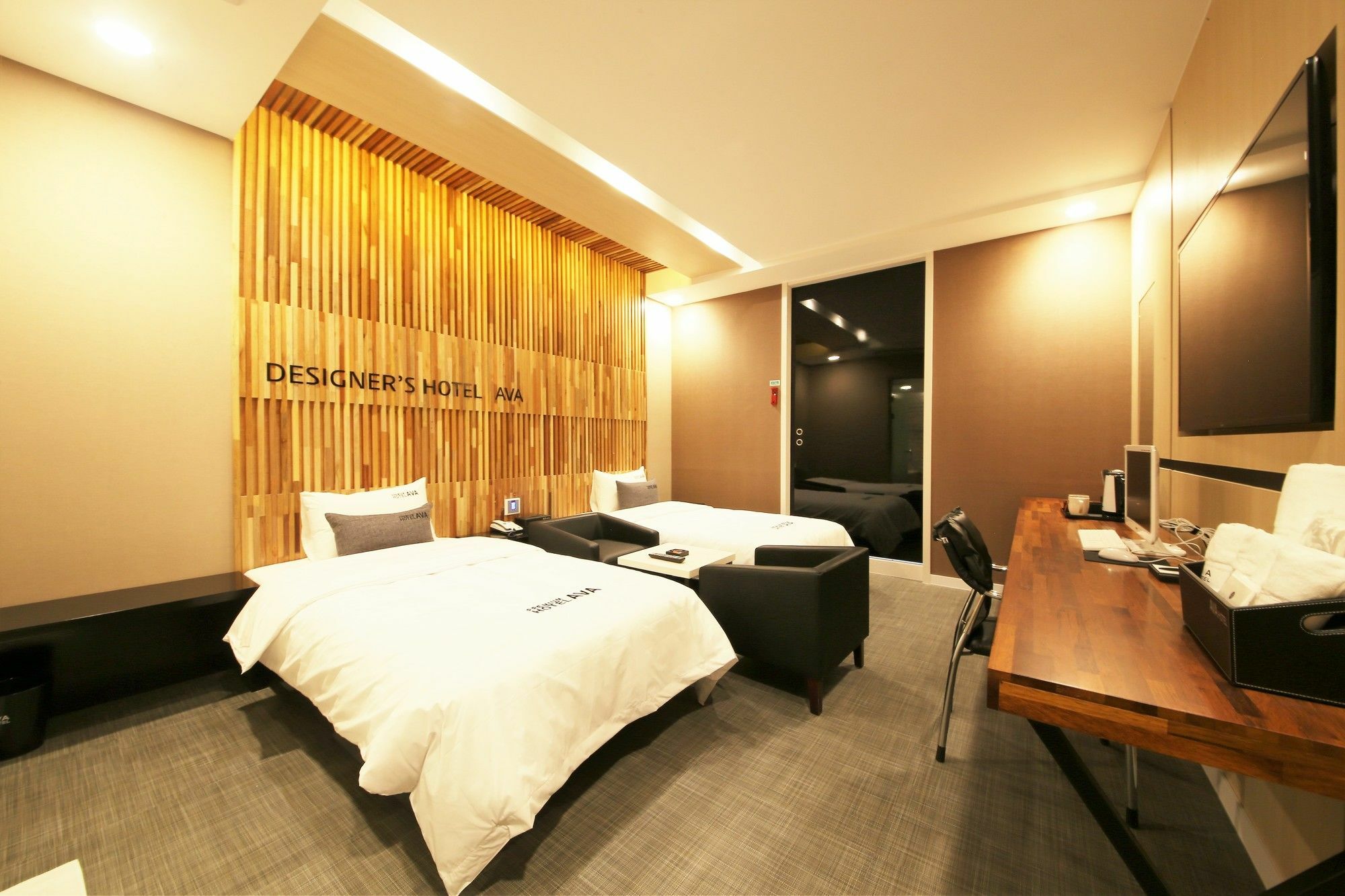 พรีเมียม เอวา โฮเต็ล Hotel ปูซาน ภายนอก รูปภาพ
